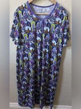 Millie Rose women's Medium Bamboo Viscose Emperors New Groove Nightgown,Pockets